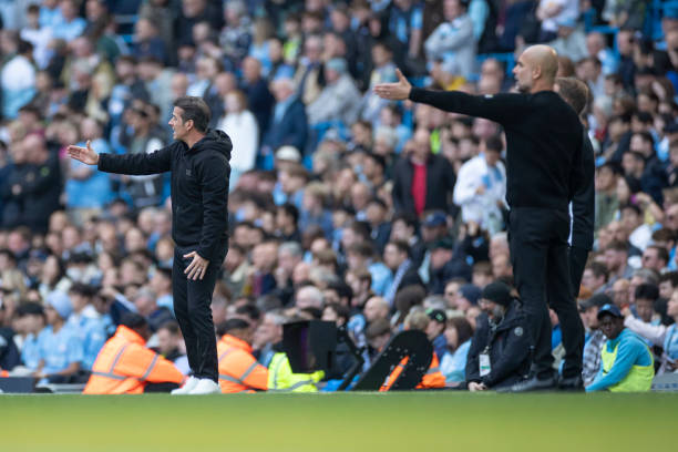 曲刚与他的 曲刚与他的